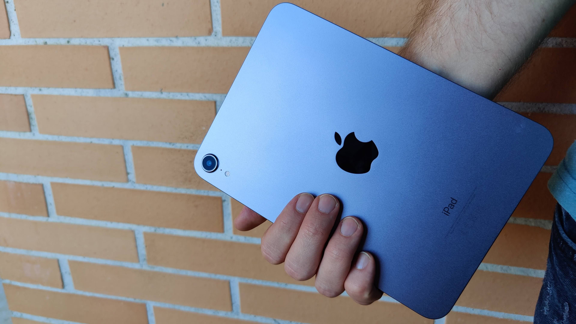 Introducing the New iPad Mini: Compact Power Meets Innovation